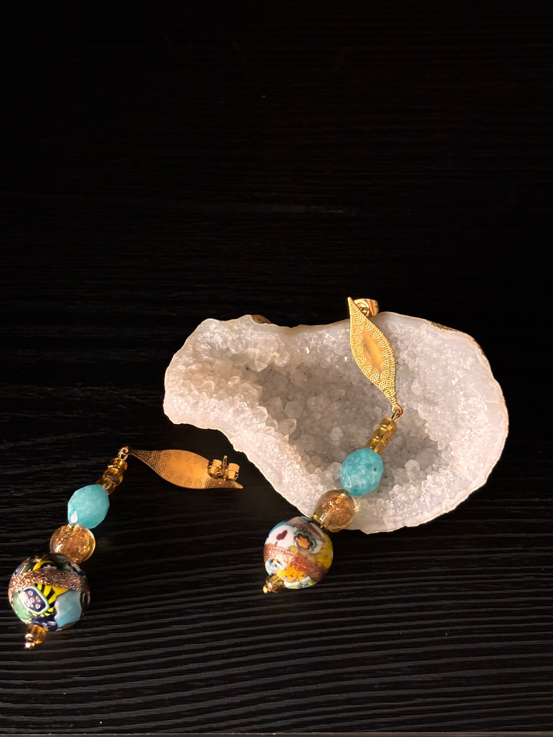 Murano glas oorbellen met jade (edelsteen).