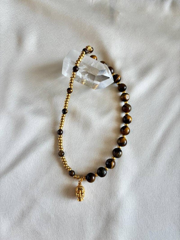 Boeddha ketting met tijgeroog kralen en Miyuki vergulden kralen.