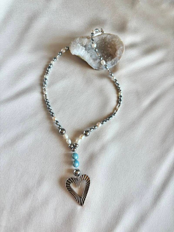Statement hartjes ketting met zoetwaterparels