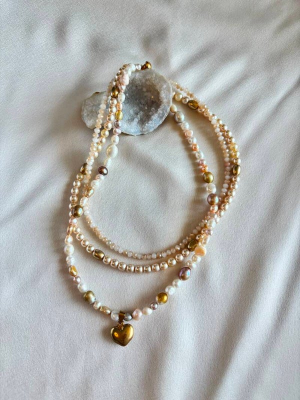 Luxe 3 rijen ketting van diverse zoetwaterparels en facetkralen