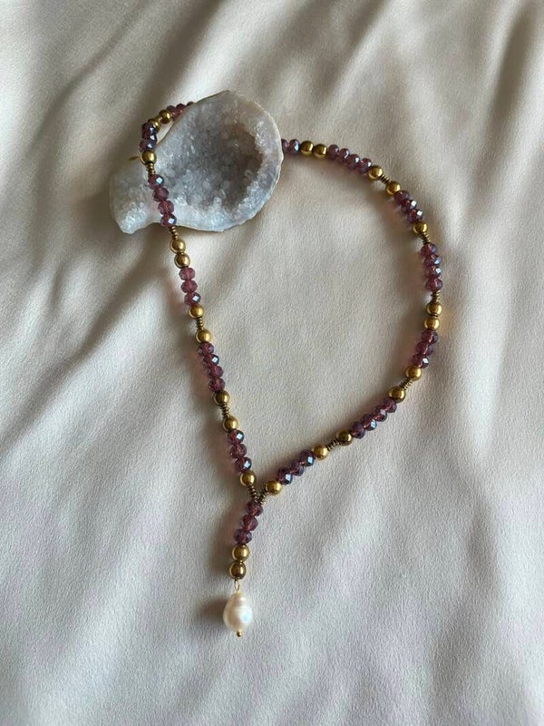 Parel Y-ketting met paarse facetkralen