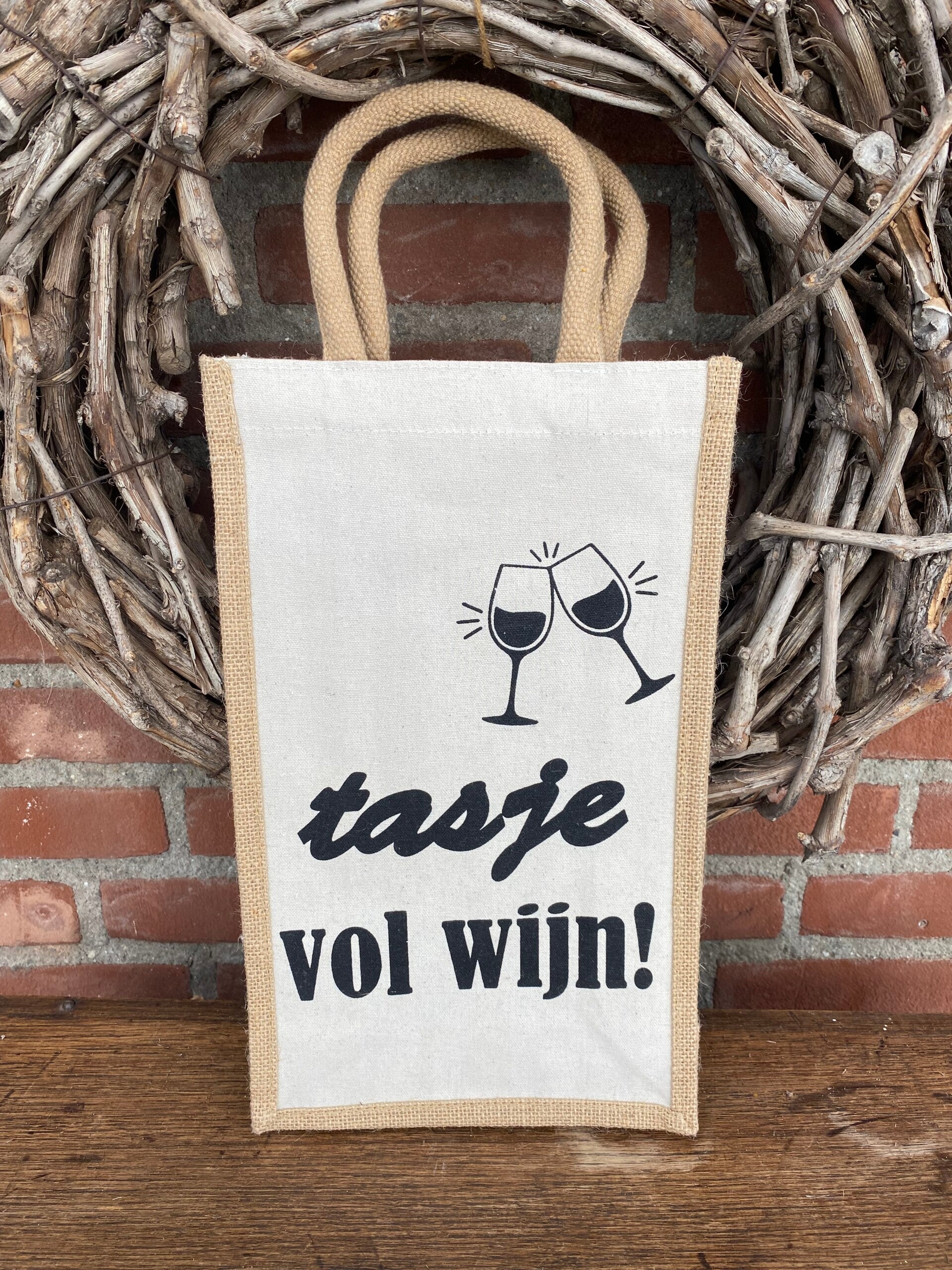 Cadeauverpakking voor 2 flessen wijn (tasje vol wijn)