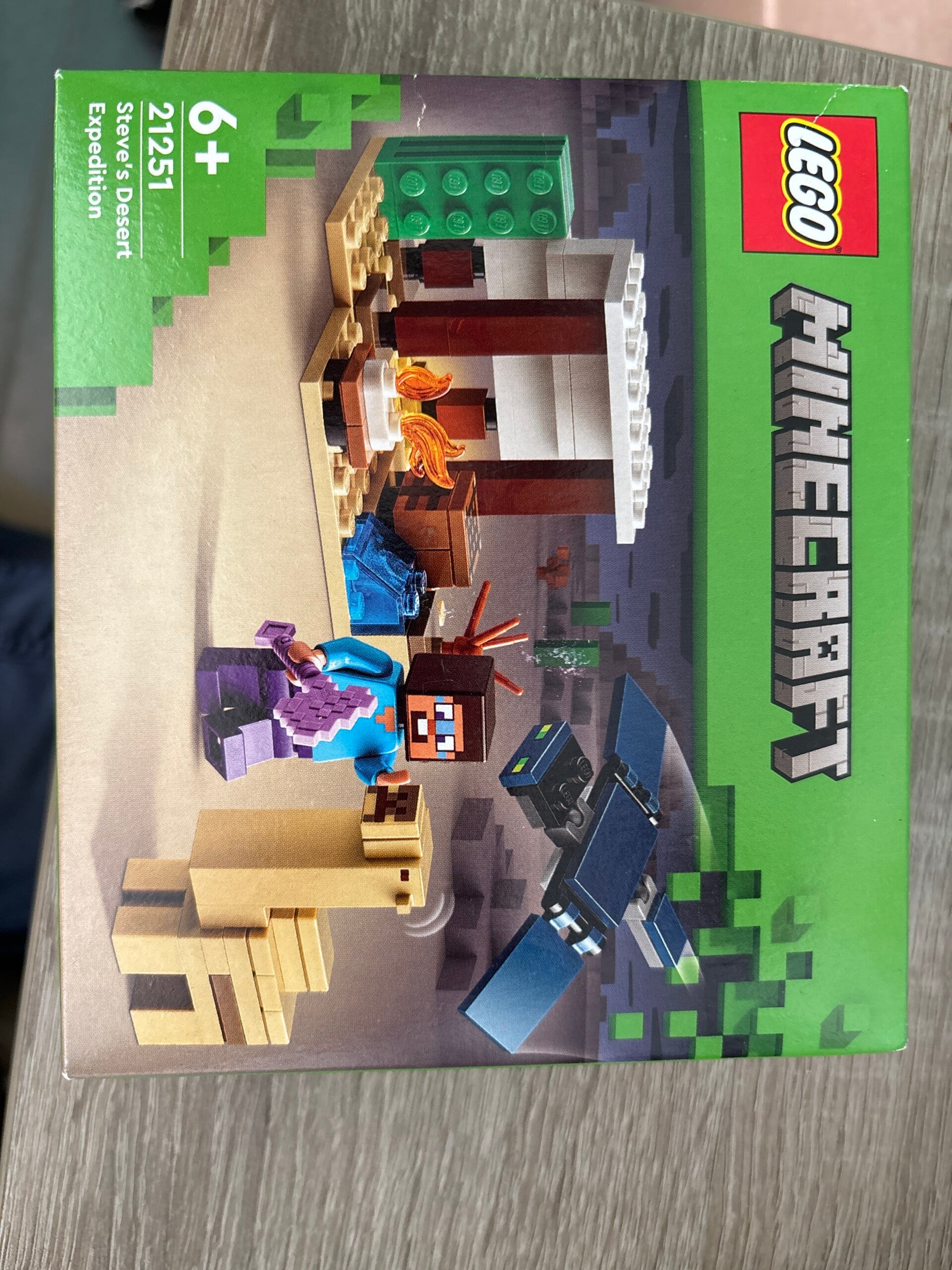 Lego Minecraft Steve’s desert 21251