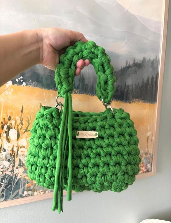 Me.Queenie signature purse