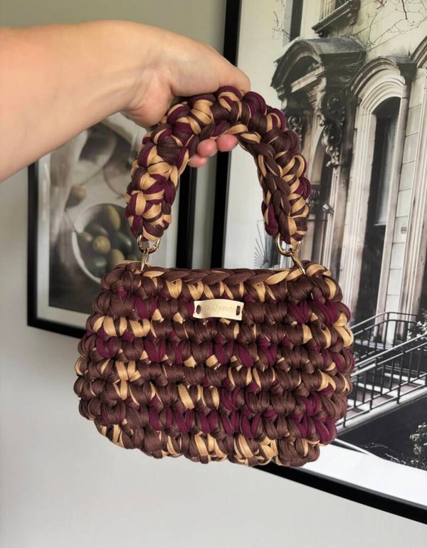 Me.Queenie signature purse