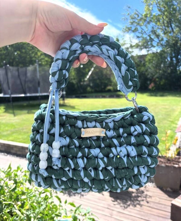 Me.Queenie signature purse