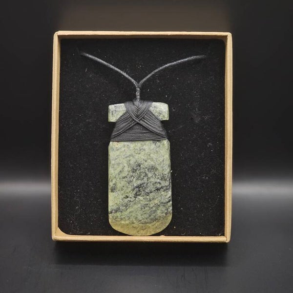 Large pounamu toki