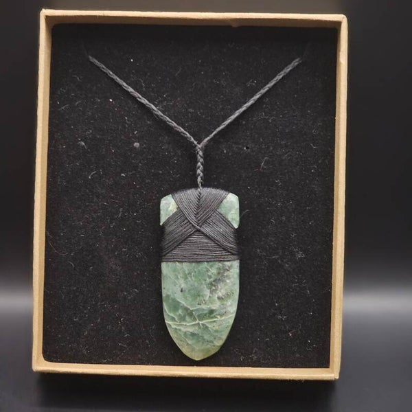 medium sized Inanga Pounamu toki