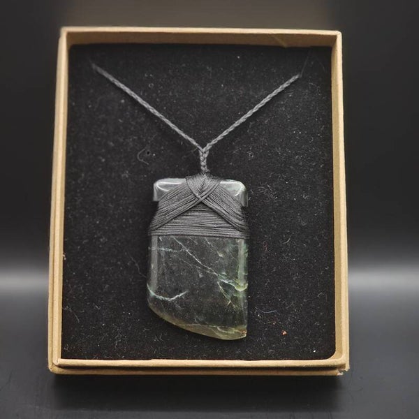 Very dark pounamu toki