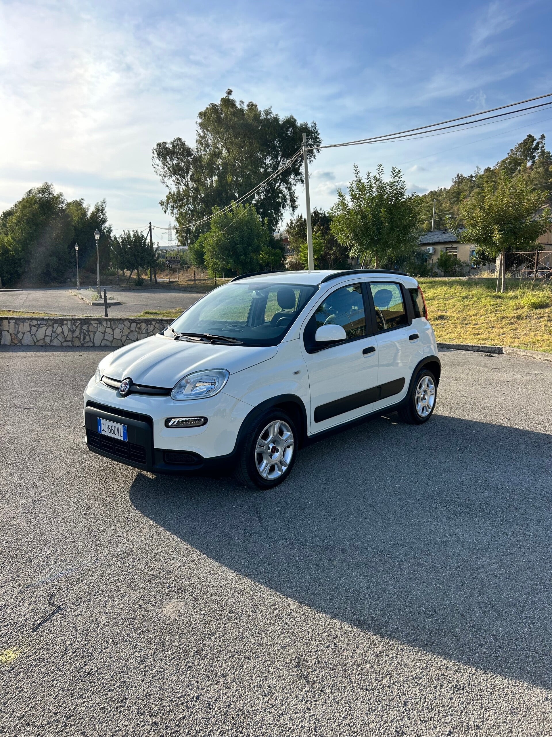 Fiat	Panda (ibrida) 1.0 70cv