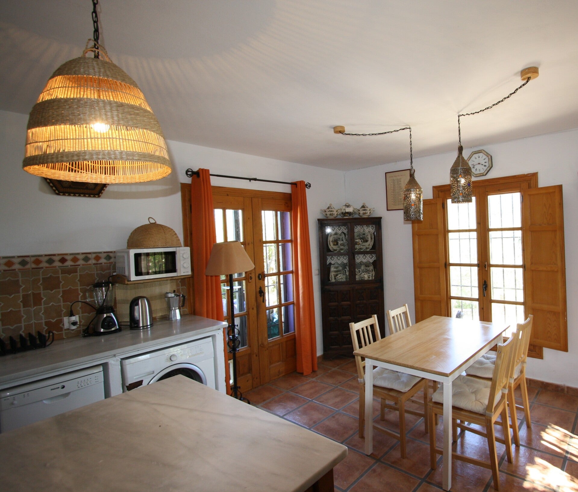 Comedor casa Juanita