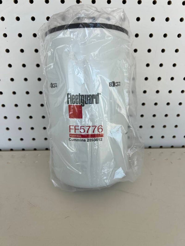 FF5776
