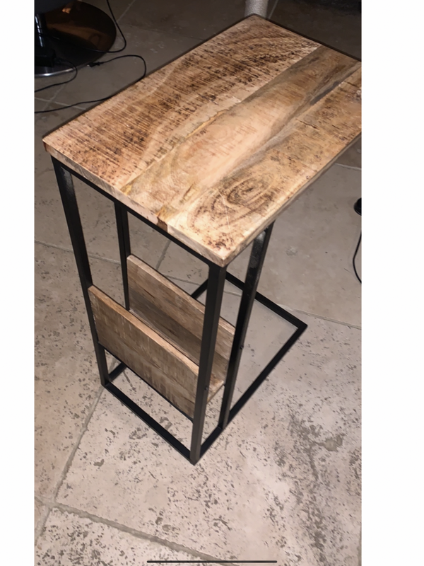 IRON END TABLE WITH SIDE RACK