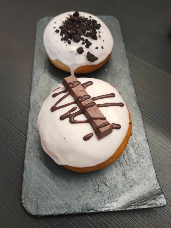 Donuts glaseados chocolate