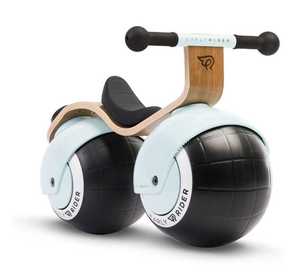Bicicleta - Bella Velio – El inicio de una vida activa y aventurera 🌟