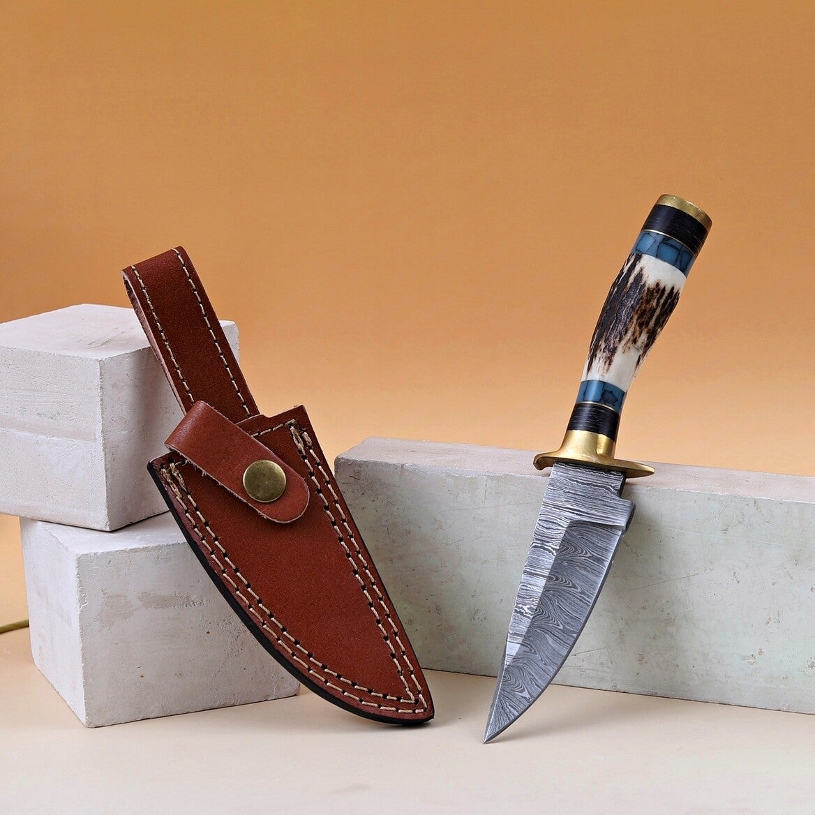 🗡️ Cuchillo de Damasco de 8" | Mango de Cuerno + Funda de Cuero Artesanal