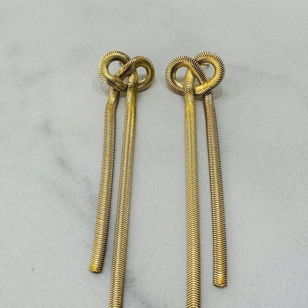 Pendientes de Cadena Larga de Serpiente Luba