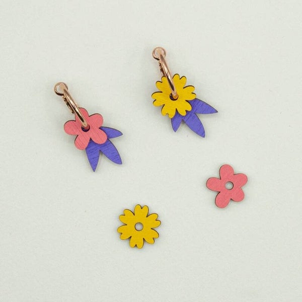 Pendientes Marcha de Flores🌸