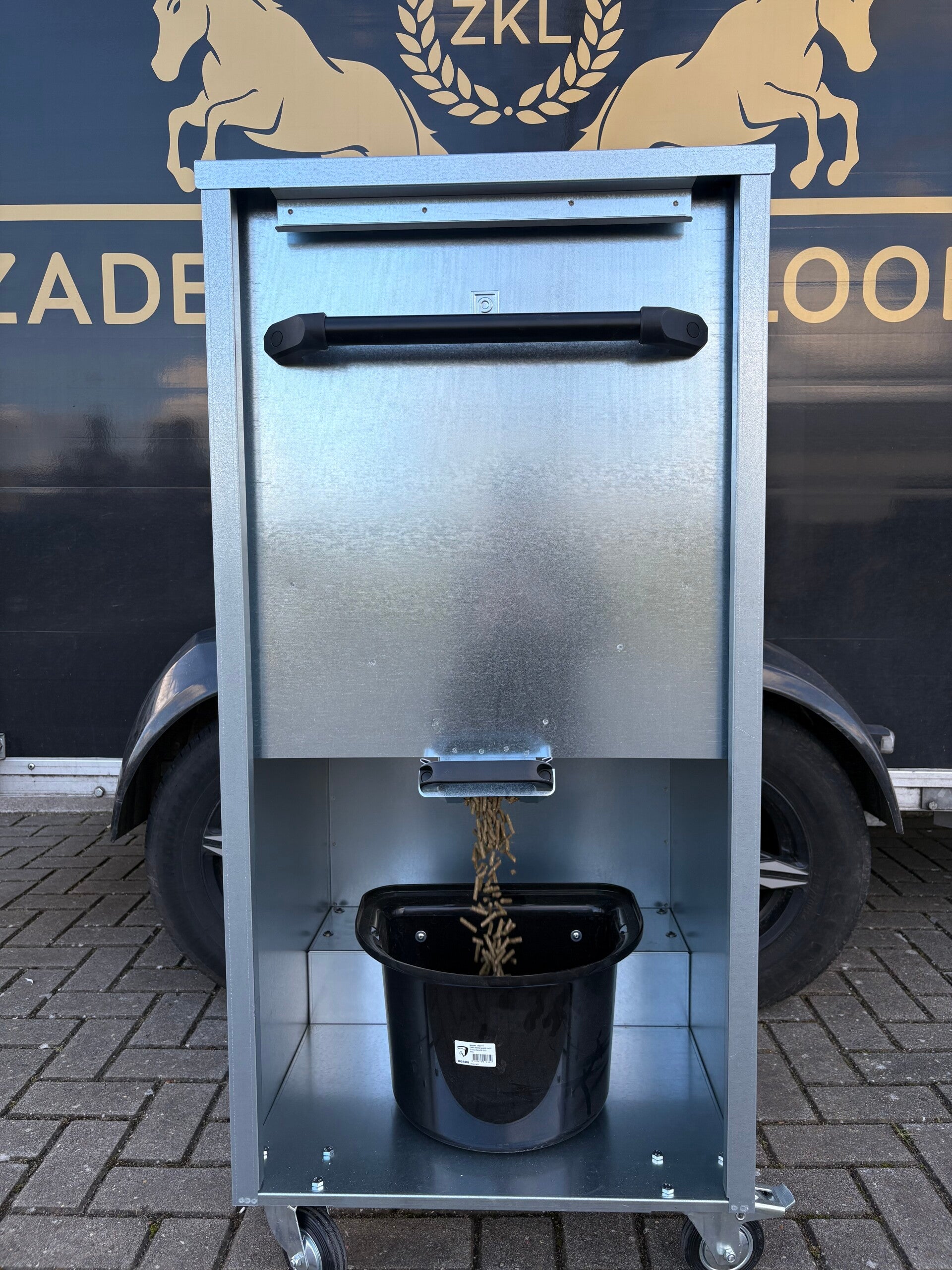 Mobiele voersilo 150 liter