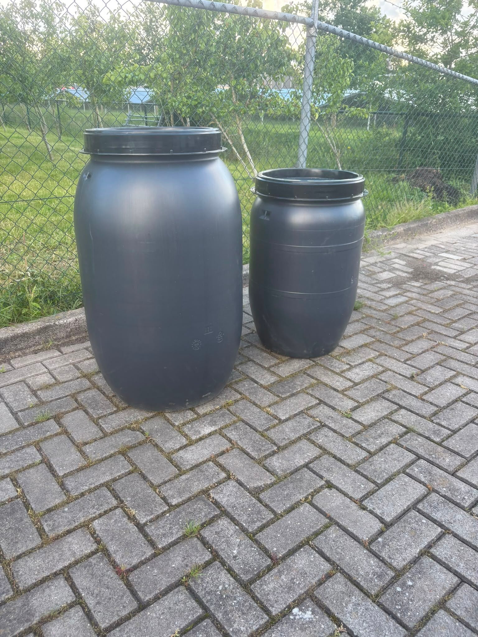 Voerton met Schroefdeksel – Luchtdichte Voeropslag | 18 t/m 210 Liter