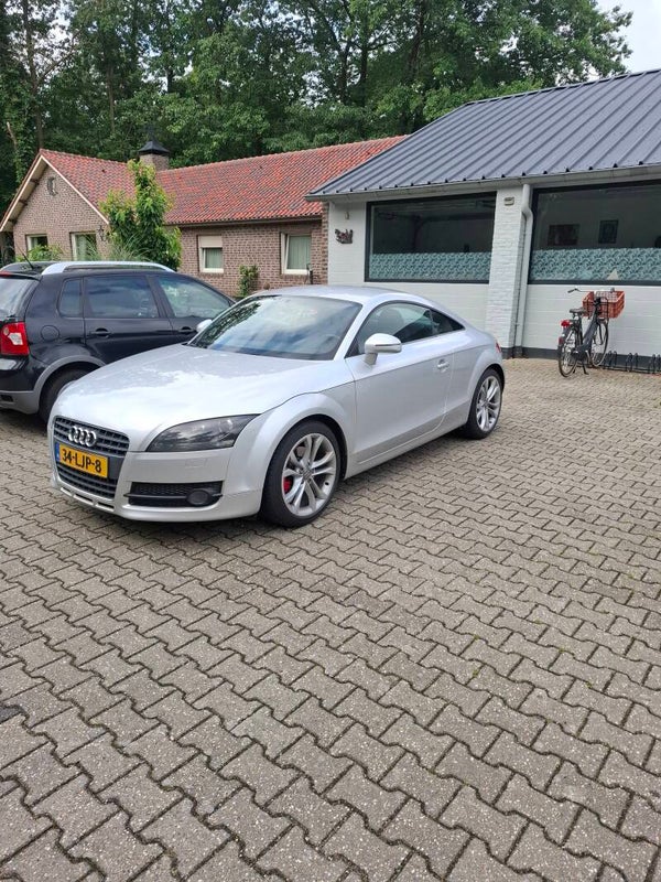 Audi TT COUPÉ 2.0.    VERKOCHT