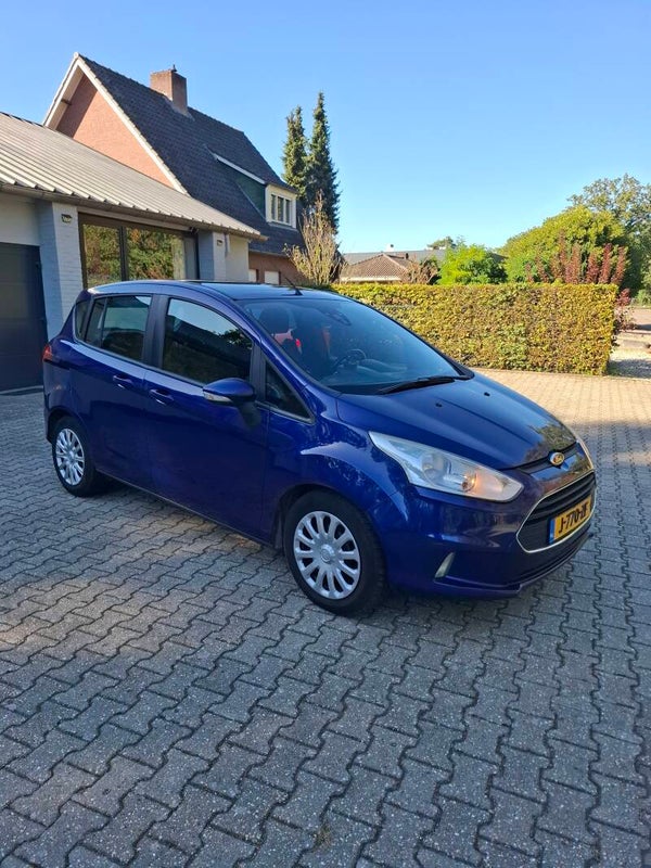 Ford B-Max 1.0 EcoBoost Titanium