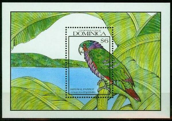 2101 Birds 1990 Dominica Parrots (Amazona imperialis) Imperial Amazon block
