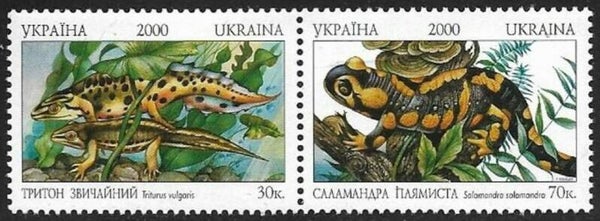 2106 Animals 2000 Ukraine Salamanders strip of 2