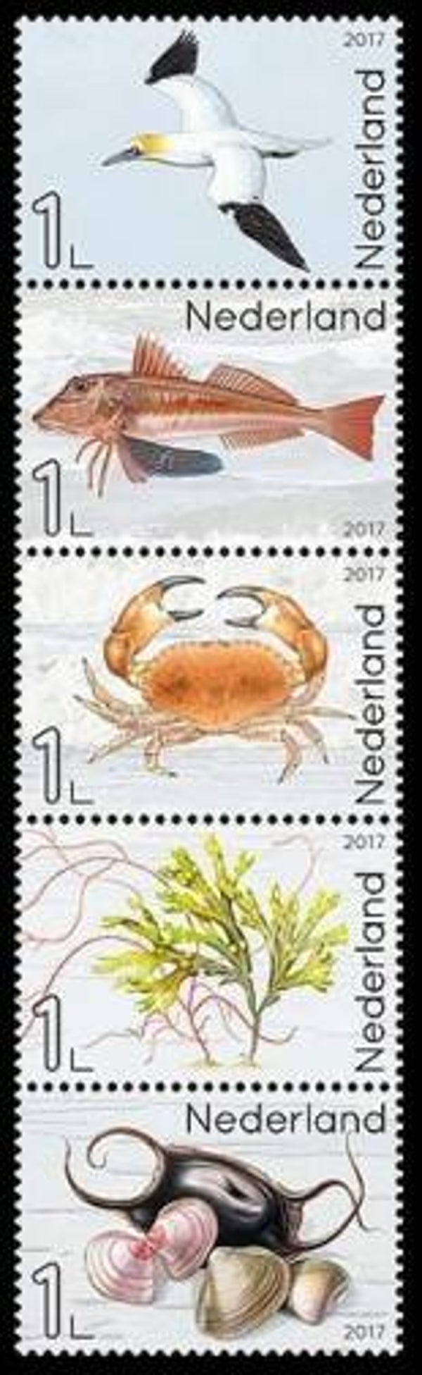 2106 Animals 2017 Netherlands strip of 5