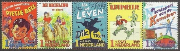2106 Animals 2019 Netherlands Books strip of 5
