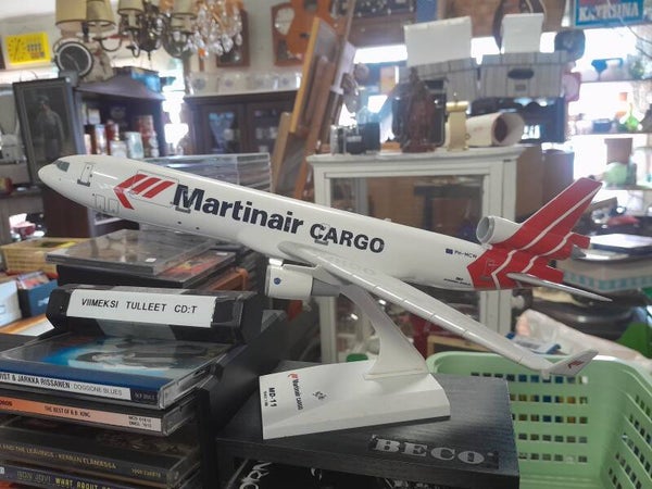Pienoismalli Lentokone Martinair Gargo
