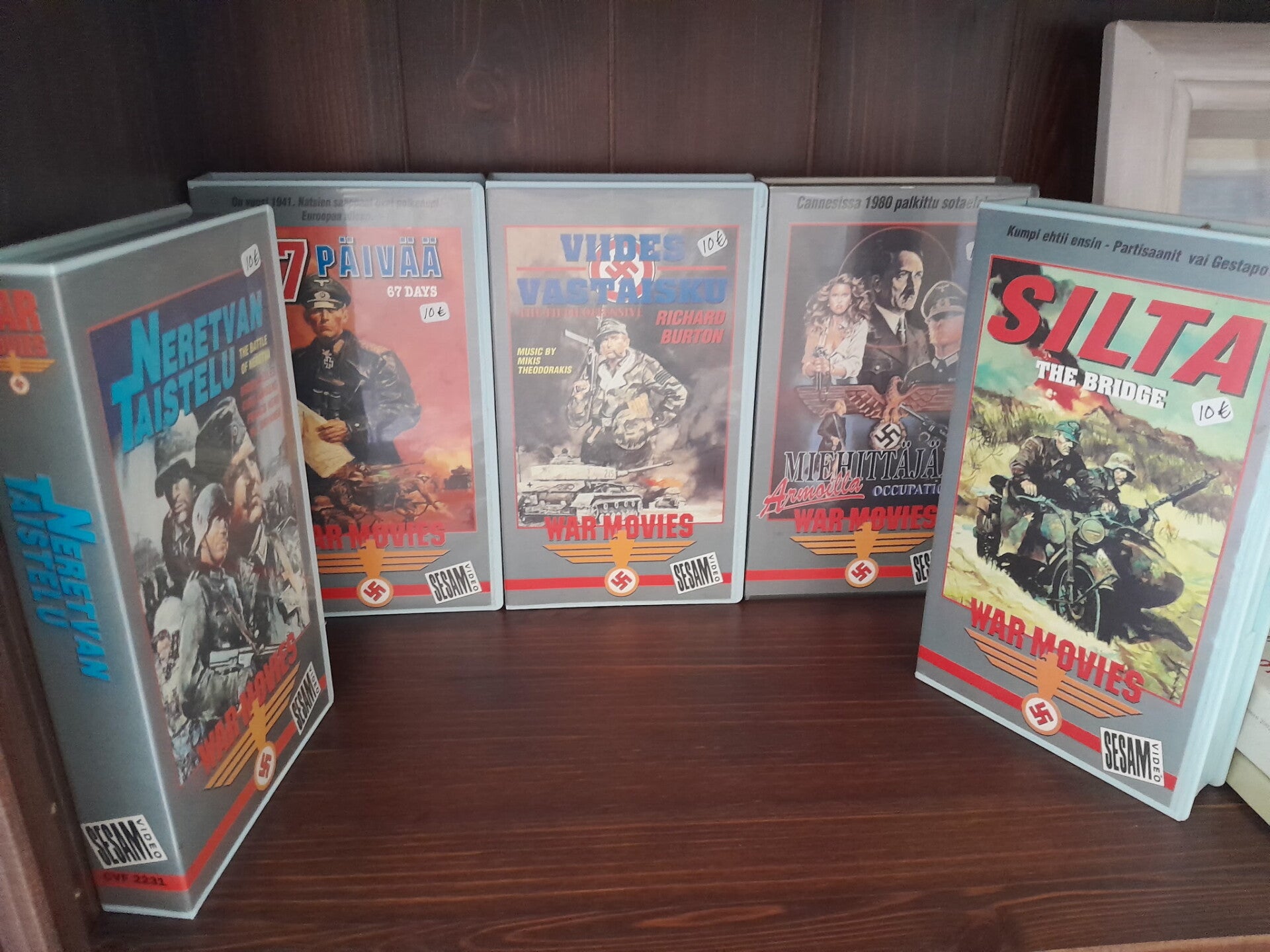 Sotaelokuvat VHS