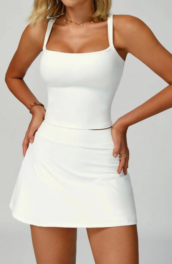 Bella Court Set