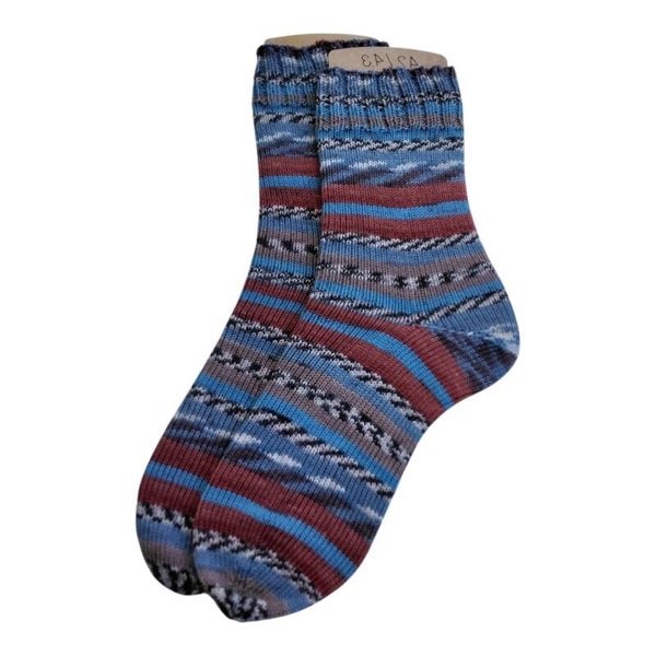 gestrickte Socken in Größe 42/43