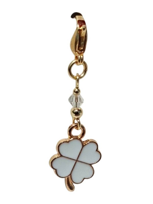 LES M.C CHARM'S