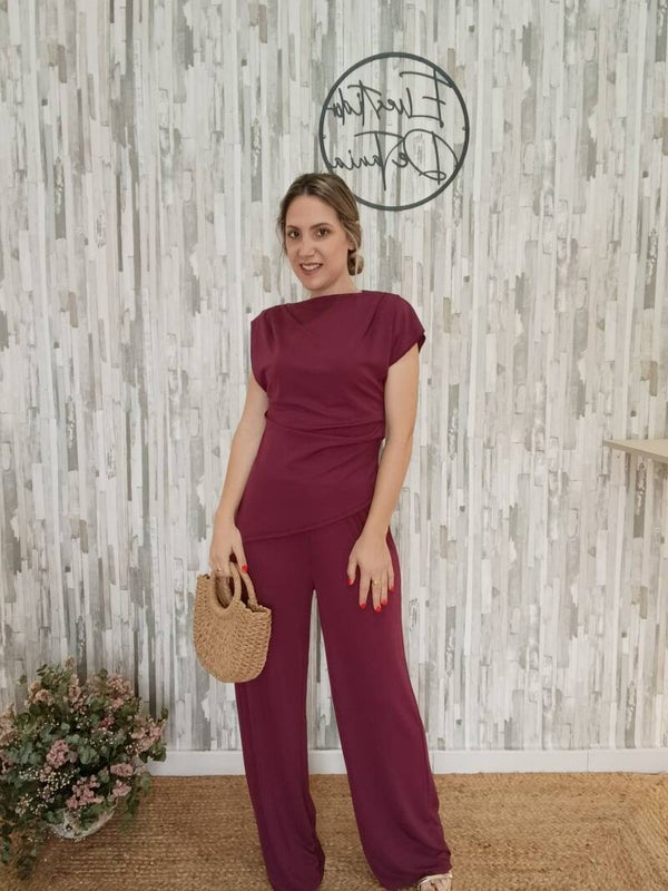CONJUNTO BLUSA Y PANTALÓN LYCRA