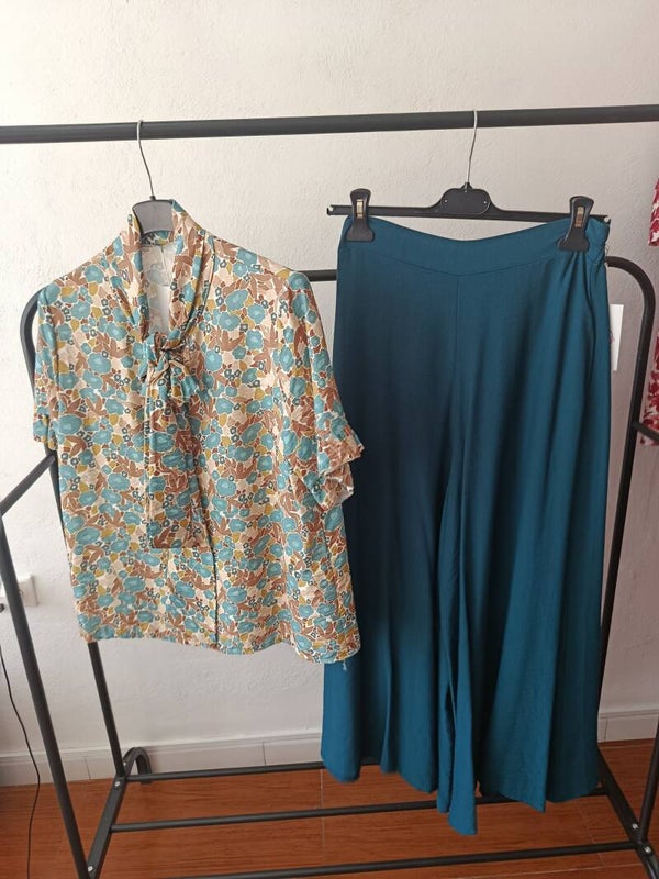 CONJUNTO BLUSA Y PANTALÓN