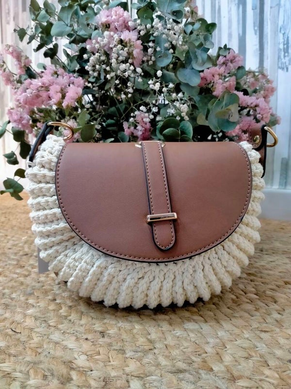 BOLSO DE PUNTO CON SOLAPA