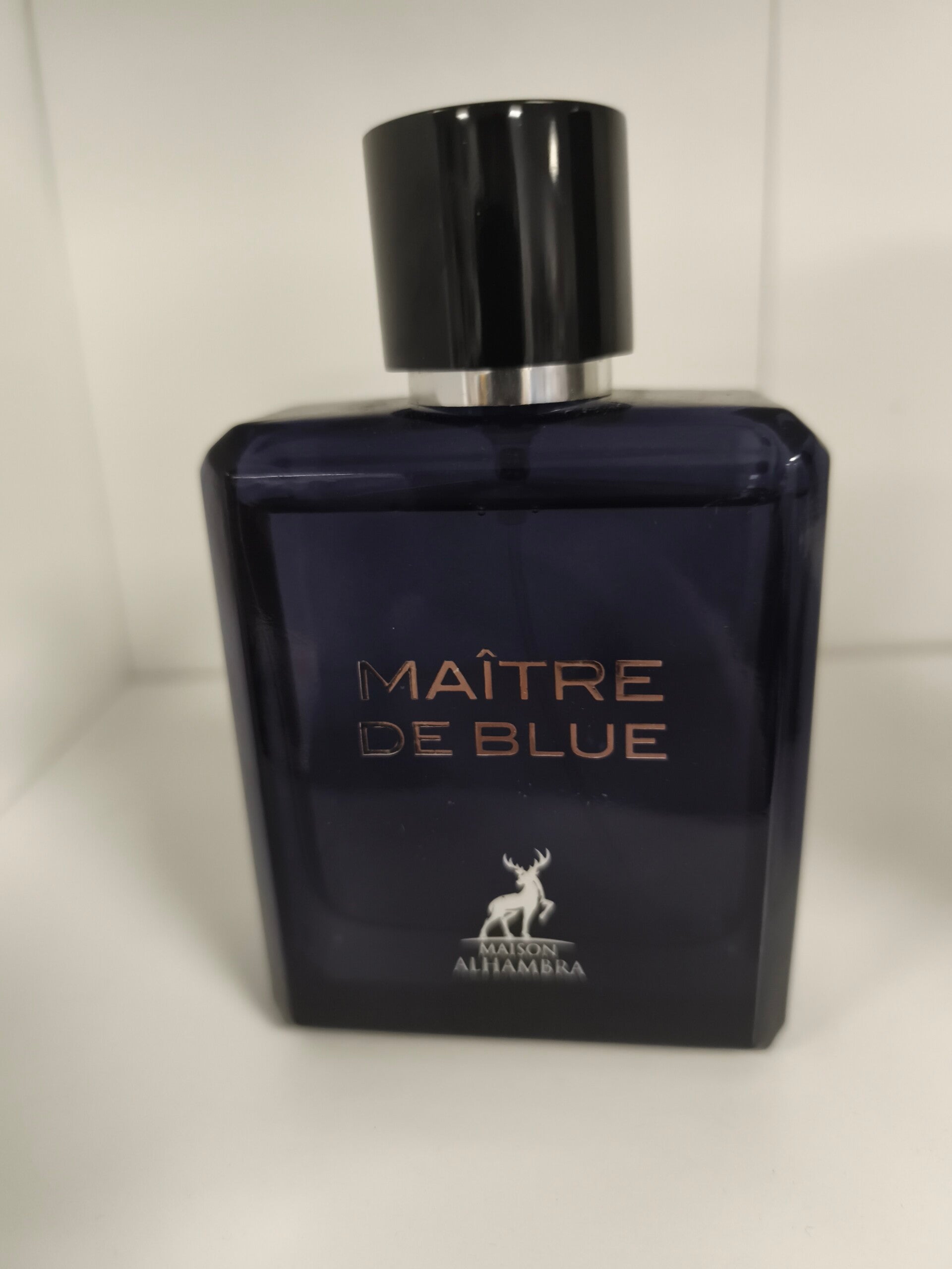 MAITRE DE BLUE