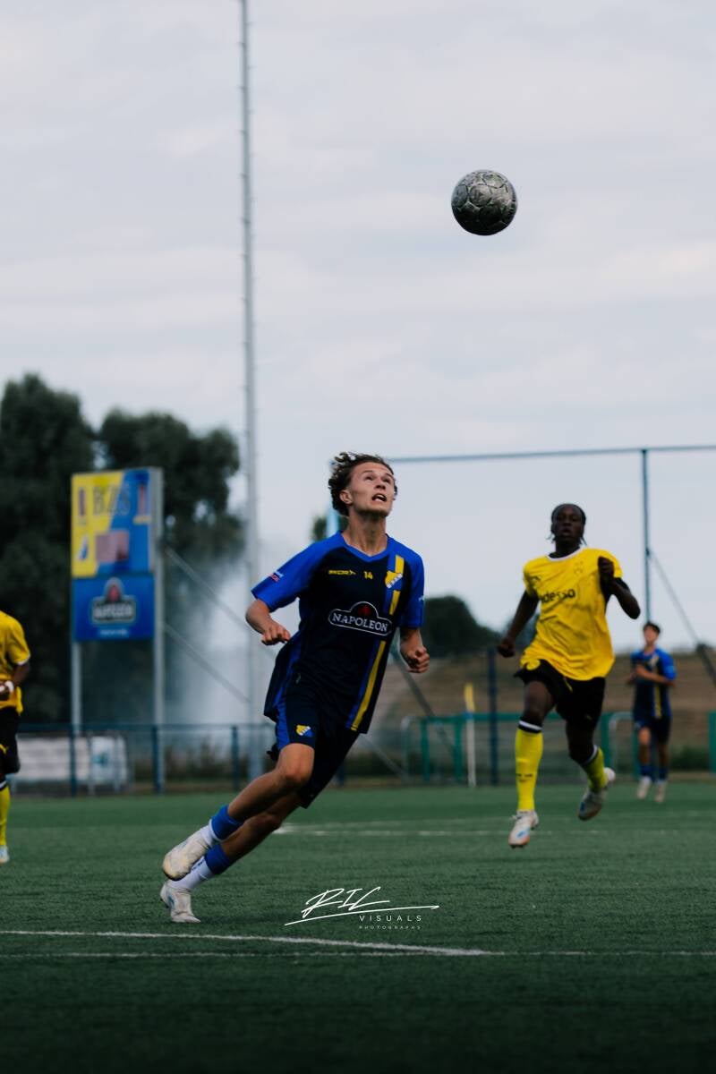 bk4a1169-standard.jpg