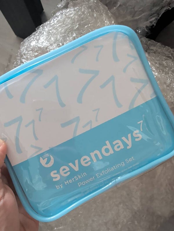 Her skin SEVEN DAYS
