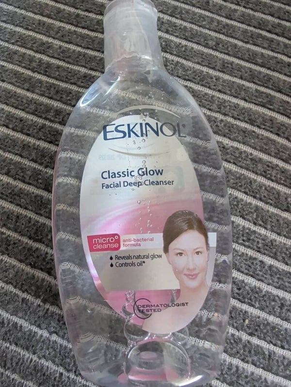 Eskinol Classic glow facial deep cleanser 135ml