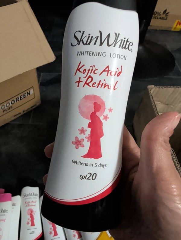Skinwhite Kojic Acid + Retinol spf 20 lotion 200ML