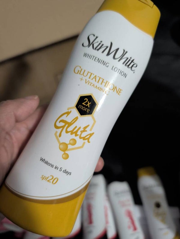 Skinwhite Glutathione + Vitamin c spf 20