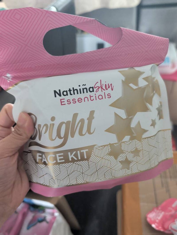 Nathiña Bright Face Kit