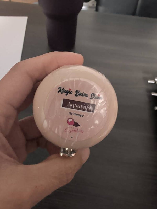 Cris cosmetics Magic Balm stain