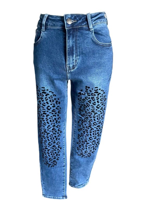 Jeans Joyna Coupe Mom Fit bleu imprimé noir