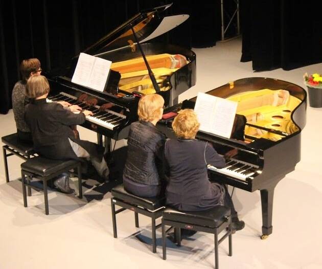 quatre-mains op 2 vleugels