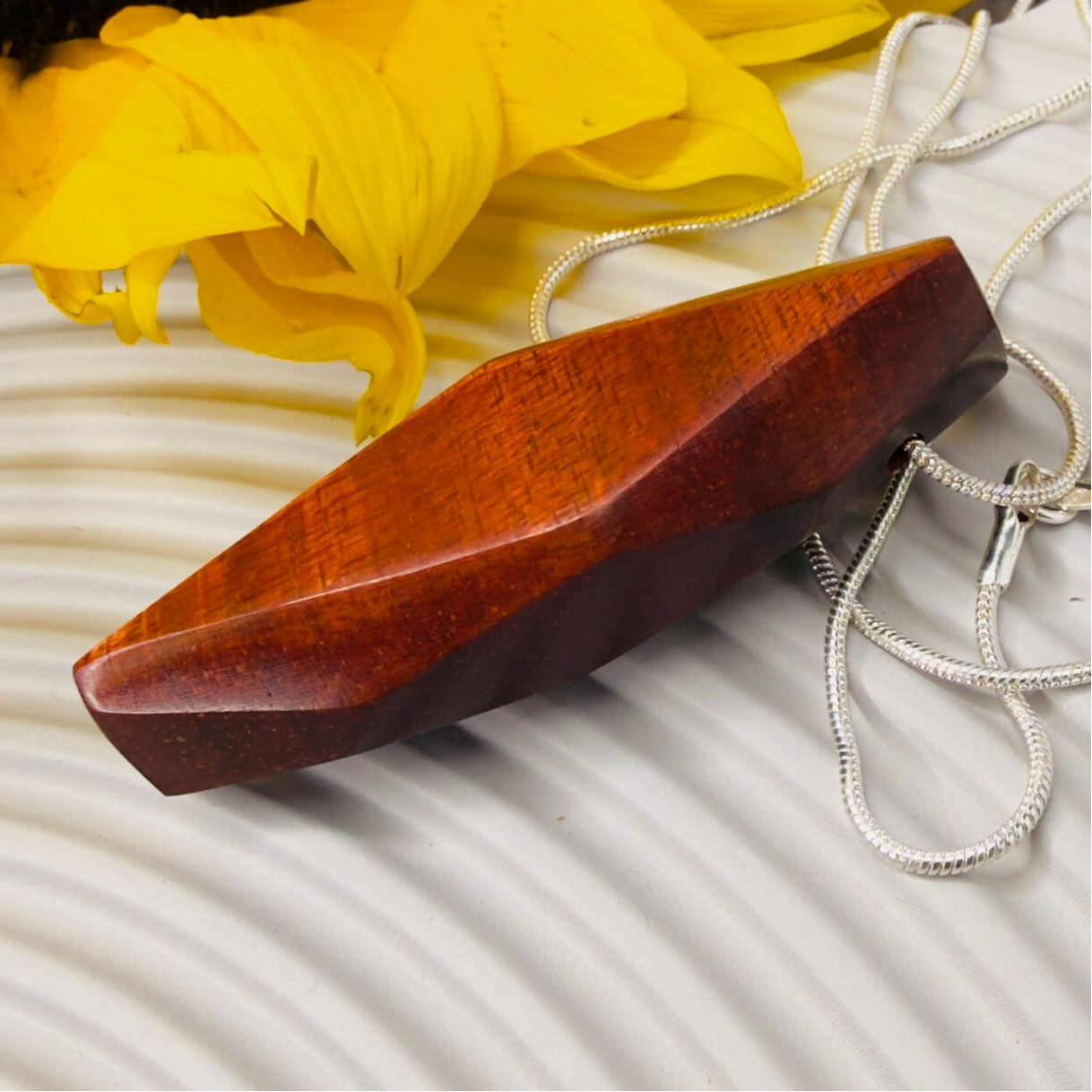 Timber gemstone pendant - Satine (Bloodwood)