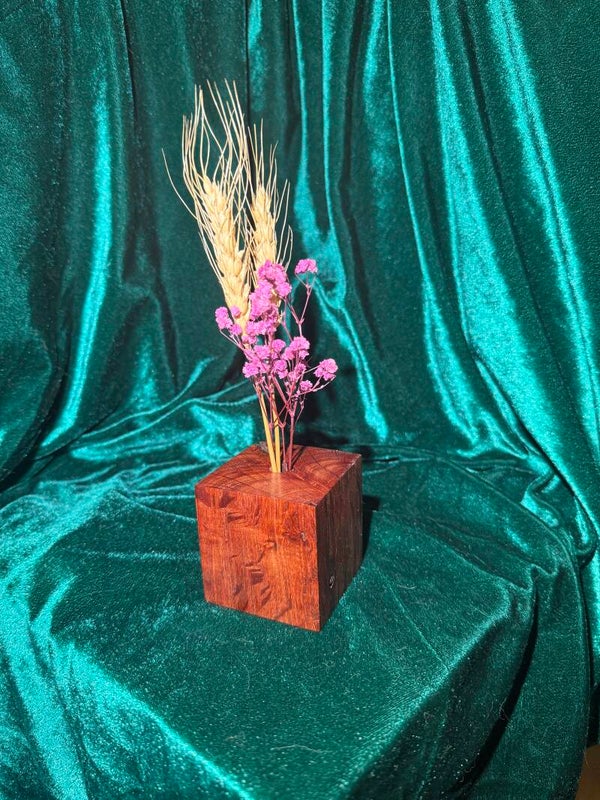 Sheoak Bud Vase -01295